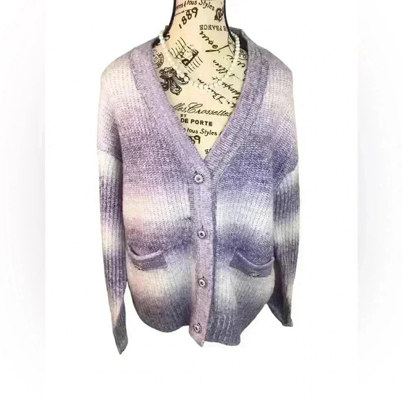Alfred Dunner Petite Large purple and white cardigan sweater Umbro embellished - Picture 1 of 4